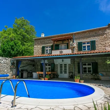 Case de vacanță Santa Barbara Drivenik