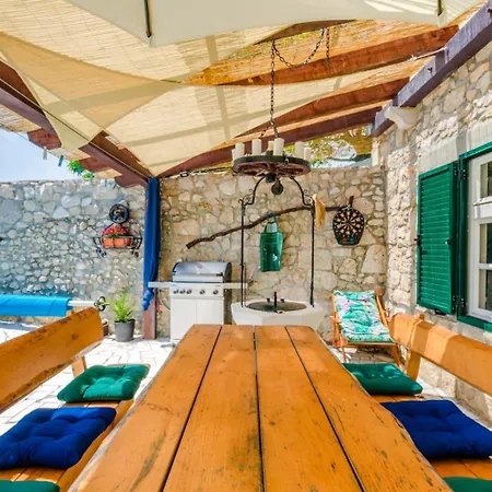 Santa Barbara Case de vacanță