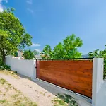 Santa Barbara Feriehus *