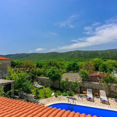 Σπίτι διακοπών Santa Barbara Drivenik